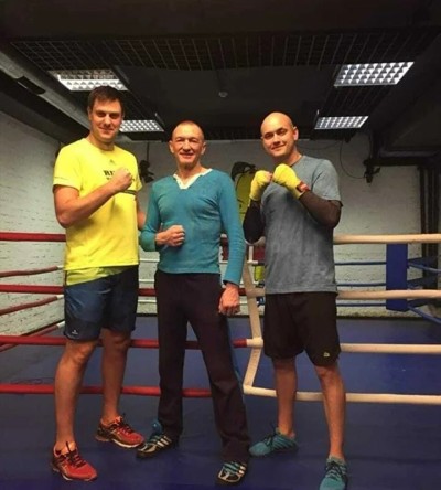 Тренировки по боксу групповые Клуб единоборств "Груша" (разовая тренировка) - купить в Кутуйке